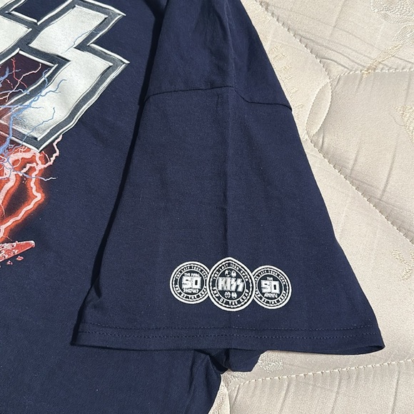 NEW KISS End Of The Road Graphic Tee - Picture 5 of 9